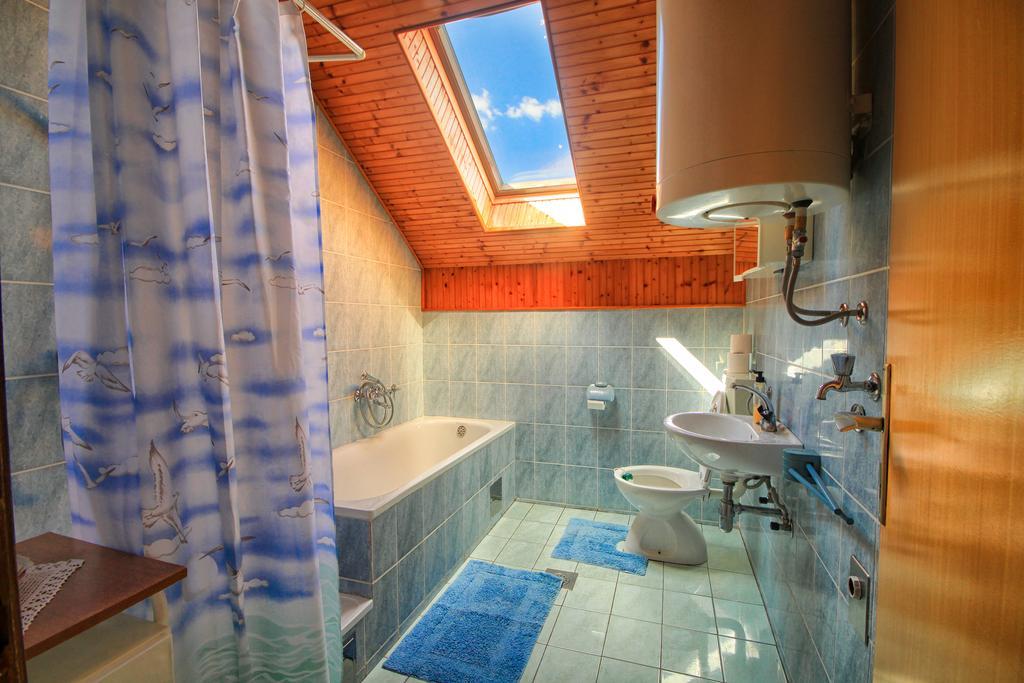 Apartman Josipa Drežnik Grad Exterior foto
